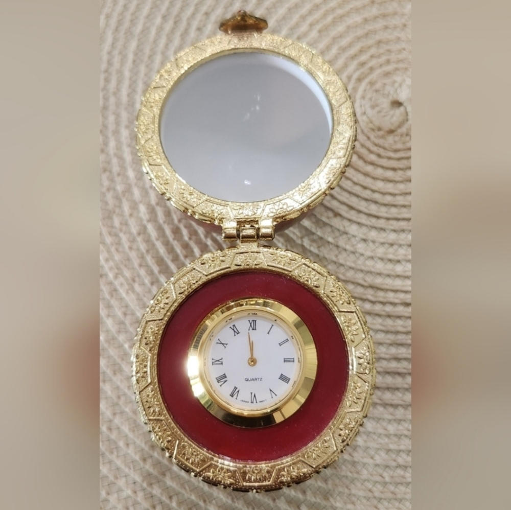 French Designed 3 Footed Egg Clock